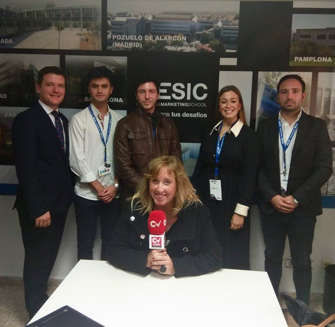 EvaMoraChenoll's tweet photo. @CVRadio94_5 ha estado en la XIV edición del Meet Your Future de @ESICValencia, y @GarrigosAngel, Jorge García- Selección y Desarrollo en @NorautoEspana , @MoPenaranda y los alumnos @FerVCarbonell y Eloy Domenec, nos han contado su experiencia. https://t.co/GLhNE6XYo7