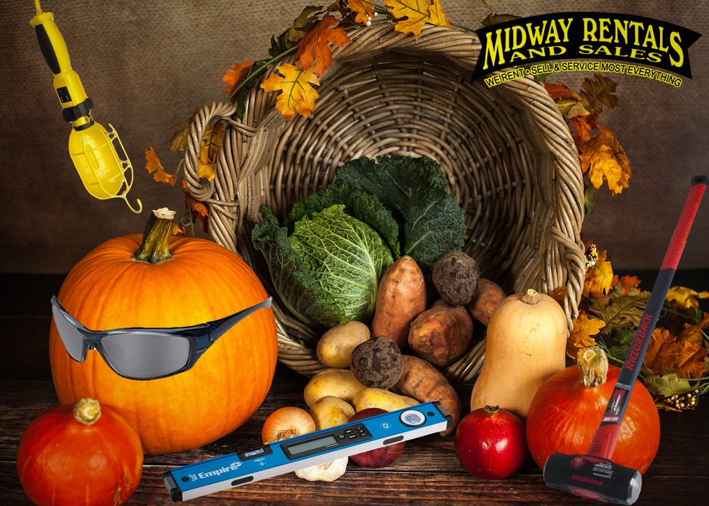 Celebrating Thanksgiving in the Midway style. Wishing you a great day of food, friends, and family! #familyfriendsfood #turkeyday2018 #happythanksgiving2018 #empirelevel #truebluechampion #razorbacktools #razorbacktools #amestools #southwire #southwire #southwiretools #906rentals