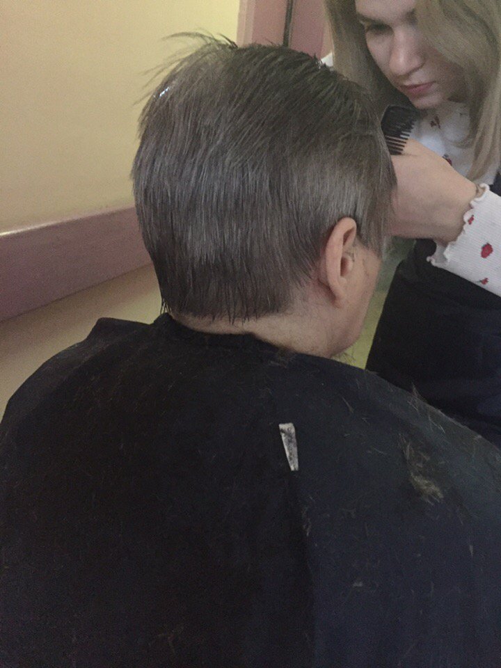 NovTexBio's tweet image. 21.11.2018г. студенты группы № 4 по профессии "Парикмахер" посетили "Дом Заботы".@min_obr_to @ostashko10 @AASheveleva @Tularegion71