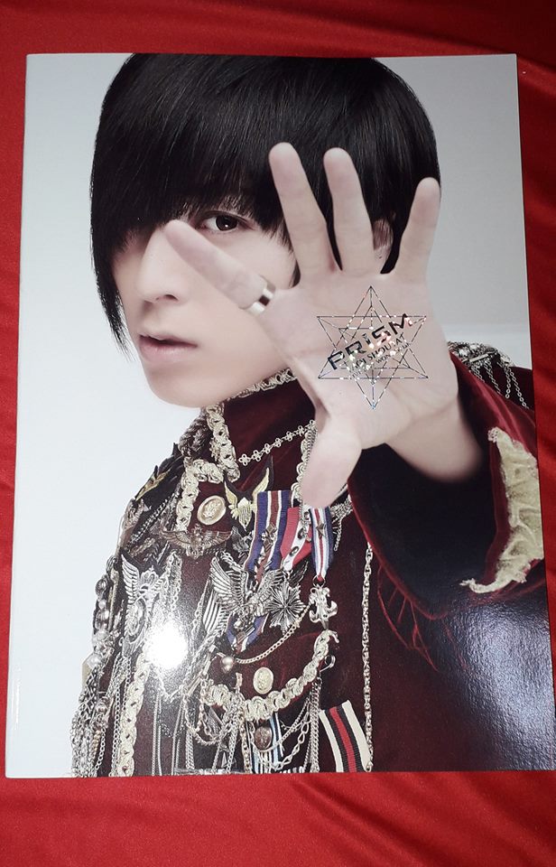 Ringo S Treasure Trove We Ll Start Our Merch Uploads With Aoishouta S Prism Pamphlet Price 10 Ringostreasuretrove 蒼井翔太 Seiyuu 声優 T Co U1dircidgp
