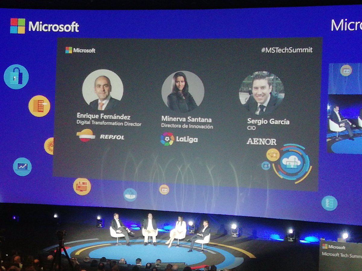 plainconcepts's tweet image. Venir a un evento de @MicrosoftES y ver nuestros clientes en la charla principal nos hace sentirnos muy muy orgullosos de ellos y de nuestro trabajo @Repsol @LaLigaEN #aenor #MSTechSummit #ArtificialIntelligence #Cloud #Azure #webdevelopment #technology #innovation #proud #devs