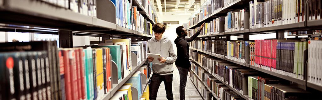 School_apply's tweet photo. Study in Scotland’s largest city. Home to students from all around the world, where you will find a friendly, supportive and inspiring community! https://t.co/Mm2VsGCTxa #studyabroad #schoolapply #scotland #international #intostudy https://t.co/JNs4v0XNL9