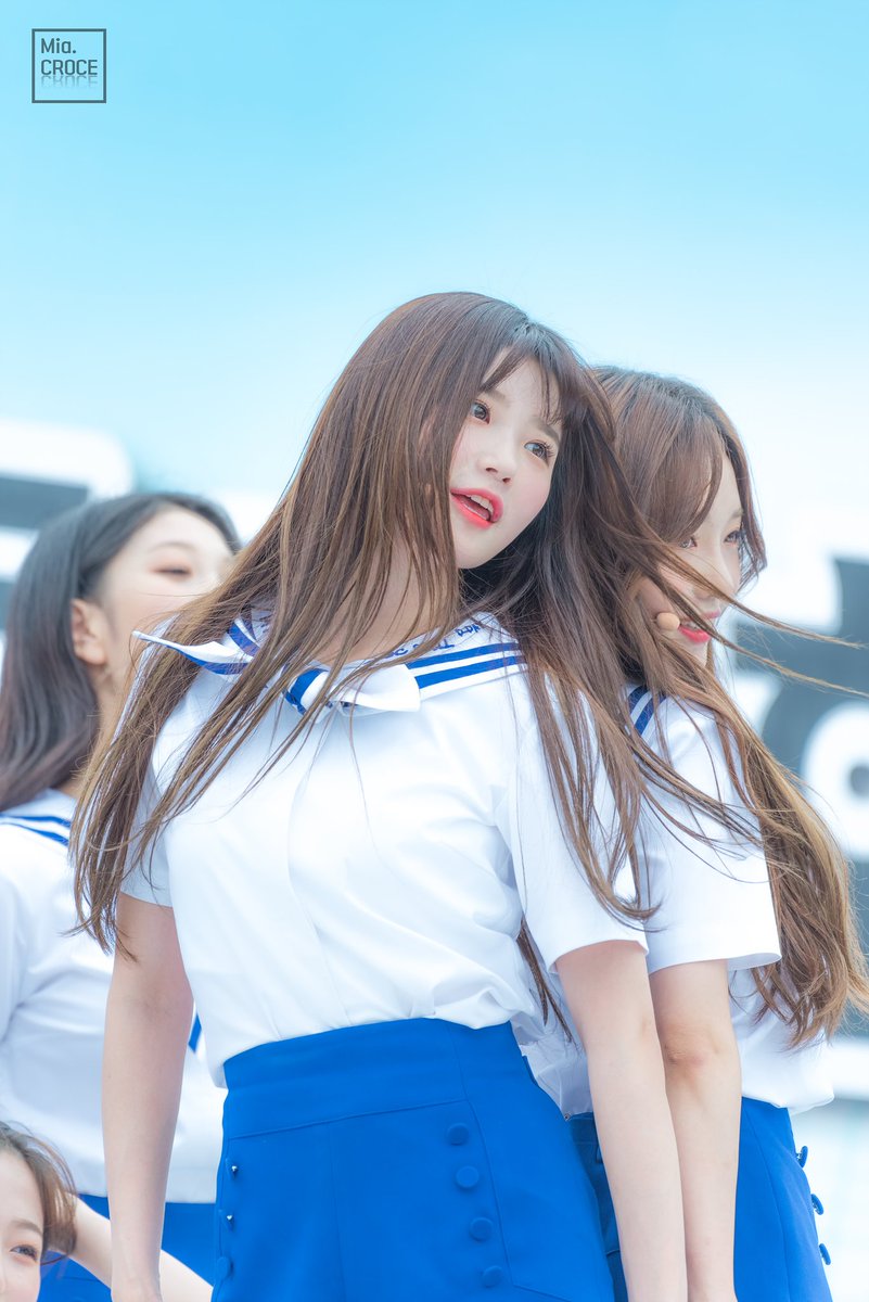 Mia_Croce's tweet photo. 180916 안산희망마라톤 송하영
#프로미스나인 #fromis_9 
#송하영 #songhayoung 
@realfromis_9 https://t.co/ycXYwyBkru