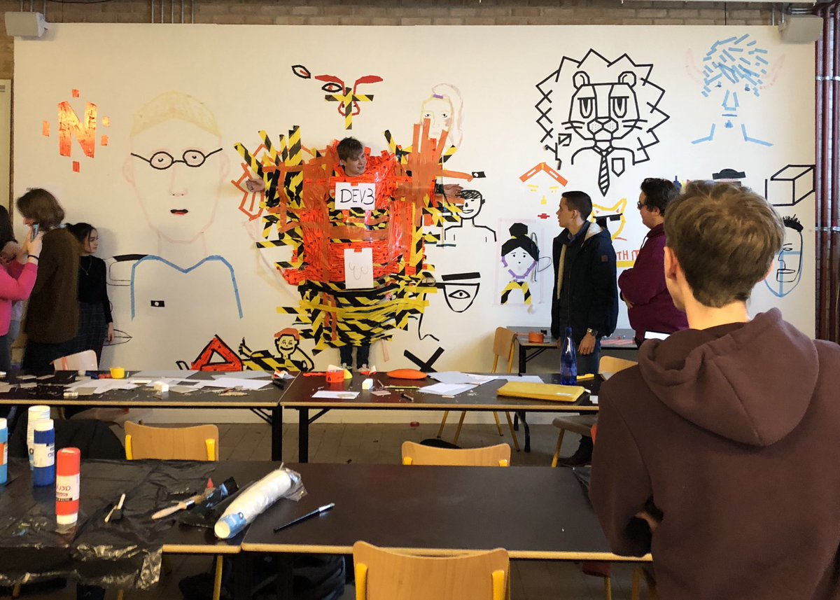 klausdelanghe's tweet image. Just another day at the office #devinehowest #howest