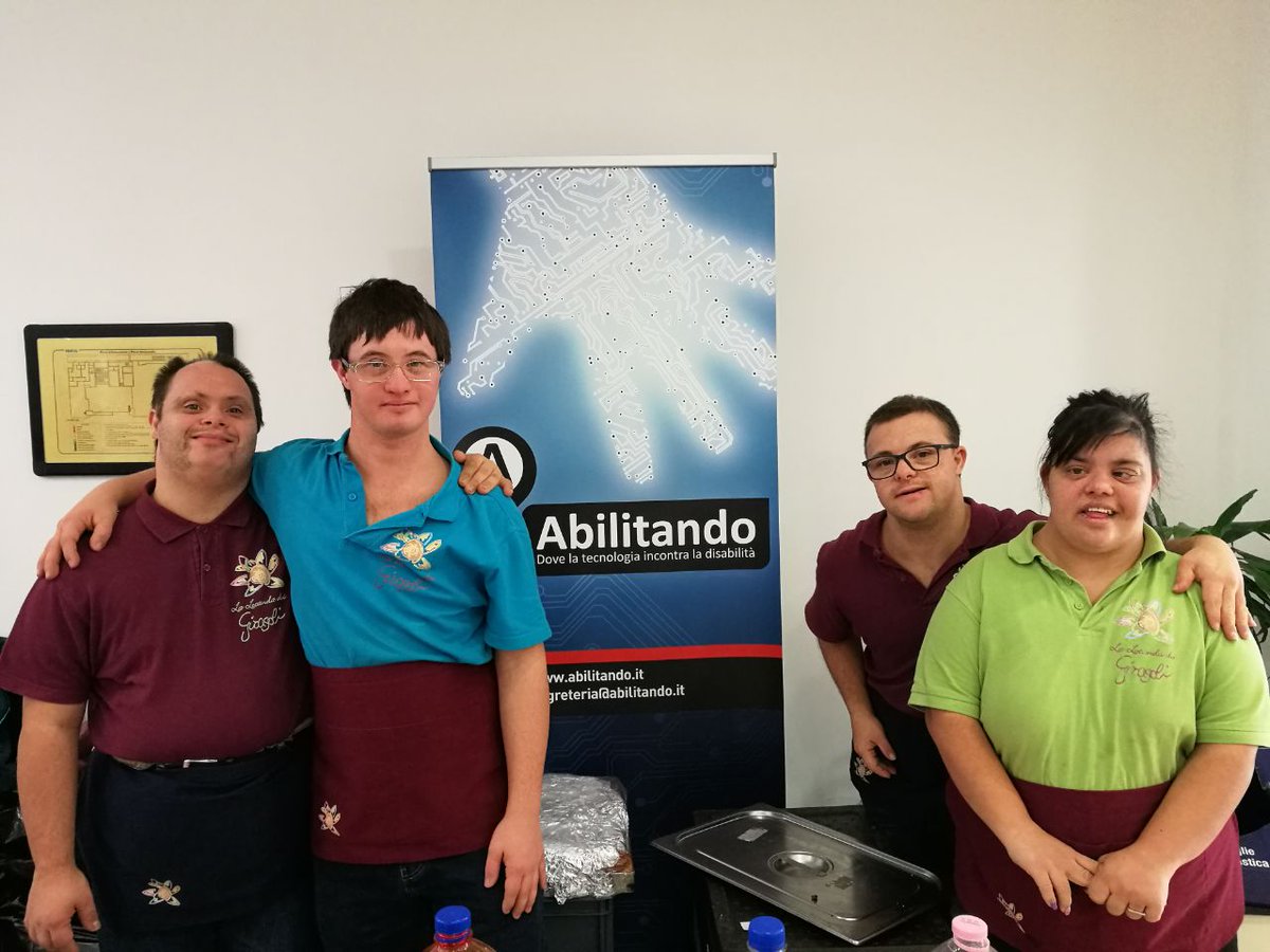 Desideriamo ringraziare La Locanda dei Girasoli per aver allietato la nostra pausa pranzo a buffet con un menù adatto a tutti. Una preziosa testimonianza di inclusione lavorativa dei ragazzi con Sindrome di Down con l'amore per la cucina 😍🍝
