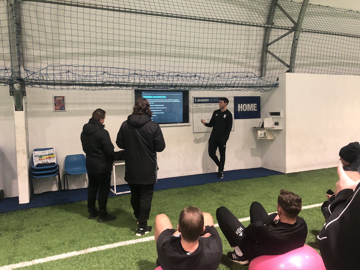 BCFCAcademy's tweet photo. 📸 @bcfcacademy staff ‘Lightning Talks’

Strength &amp; Conditioning Coach Dhani Pattinson-Hughes presents to staff on how sports science can help our Academy players as part of our weekly staff presentations.

💪🏋️‍♂️ https://t.co/LNa9X7Pjkh