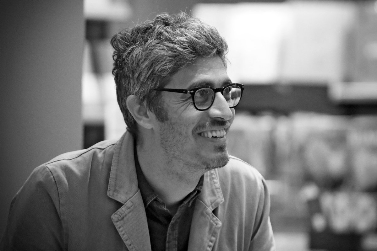 brambi59's tweet photo. Scrittore, regista, attore, sceneggiatore, conduttore radiofonico, il grande Pierfrancesco Diliberto, in arte @pif_iltestimone, fotografato da me . https://t.co/YH8dBN5fwv