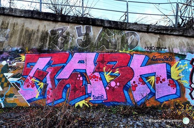 LogicalProgres's tweet image. #Graffiti #graffitiwall #graffitiworld #streetart #fatcap #art #artwork #graffitiart #urbanart #welovestreetart  #bombing #katutaide #instagraffiti #streetartphotography #aerosolart #logical_progression #gallerywall #urbanart #streetartdaily #sprayart #t… ift.tt/2Fyocru