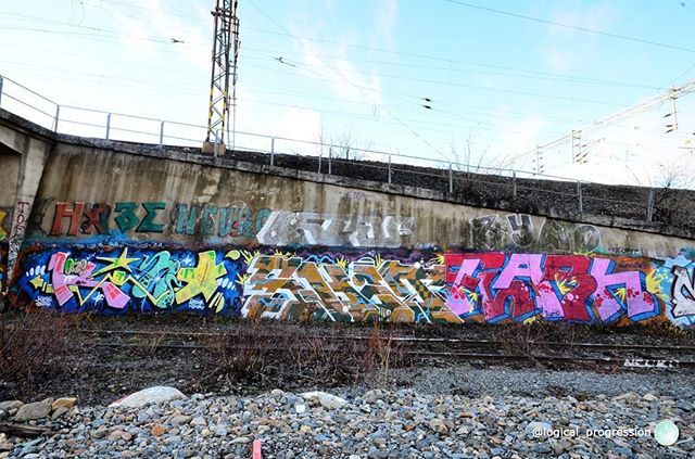 LogicalProgres's tweet image. #Graffiti #graffitiwall #graffitiworld #streetart #fatcap #art #artwork #graffitiart #urbanart #welovestreetart  #bombing #katutaide #instagraffiti #streetartphotography #aerosolart #logical_progression #gallerywall #urbanart #streetartdaily #sprayart #t… ift.tt/2qZKYhJ