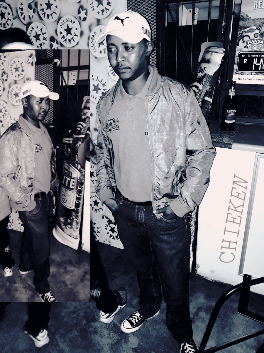 PabaleloSmith's tweet photo. #Van_smith
#quater2weeknd https://t.co/aQHYvZRDcb
