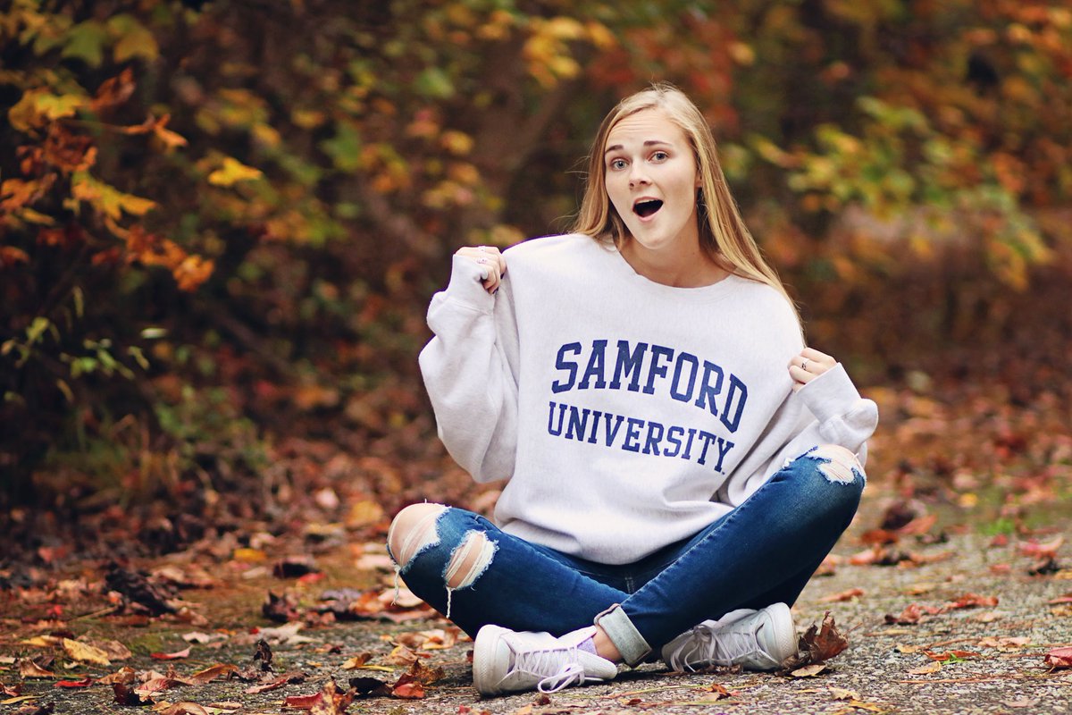 Hunterallyn1's tweet photo. Thankful for ⁦⁩Senior ⁦@aadean15⁩ and ⁦@SamfordU⁩ class of 2023 !! https://t.co/ynfHJbDs5s