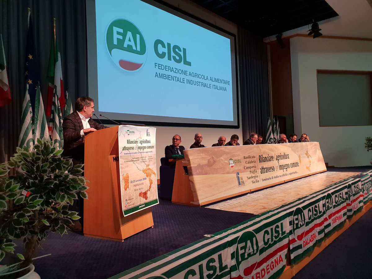 fai_cisl's tweet photo. #22novembre Paestum #Salerno Al via il seminario "Rilanciare l'agricoltura attraverso un impegno comune", con @OnofrioRota, la Fondazione Fai Cisl Studi e Ricerche e tutte le federazioni regionali Fai Cisl del Sud Italia: Basilicata, Calabria, Campania, Puglia, Sardegna, Sicilia https://t.co/c1gPOSiiX6