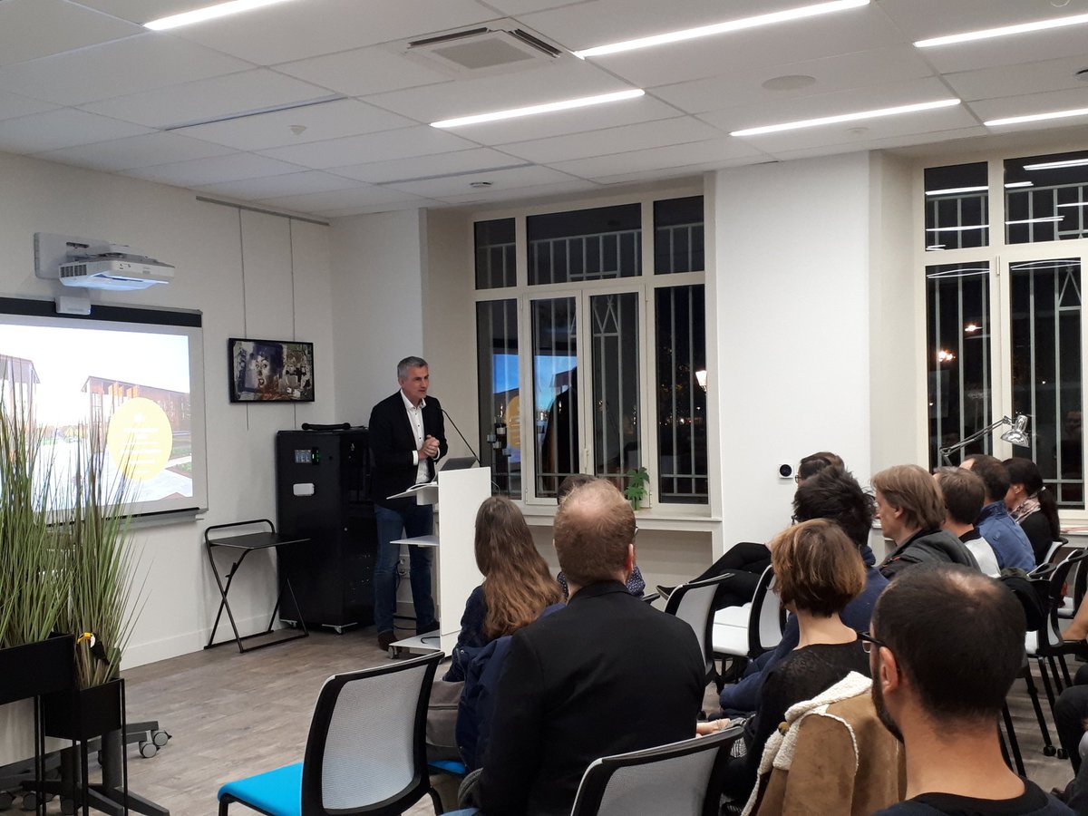 Réunion Agence #Niort  @gfiinformatique <a href="/NiortTech/">NiortTech</a>