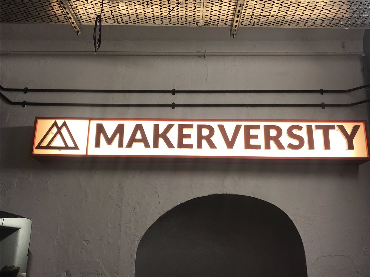 OPHArtDept's tweet image. Inspirational and informative afternoon at @sh_studios_ #Makerversity Looking forward to using this fantastic idea and resource in our own #Makerspace @SPHHeads