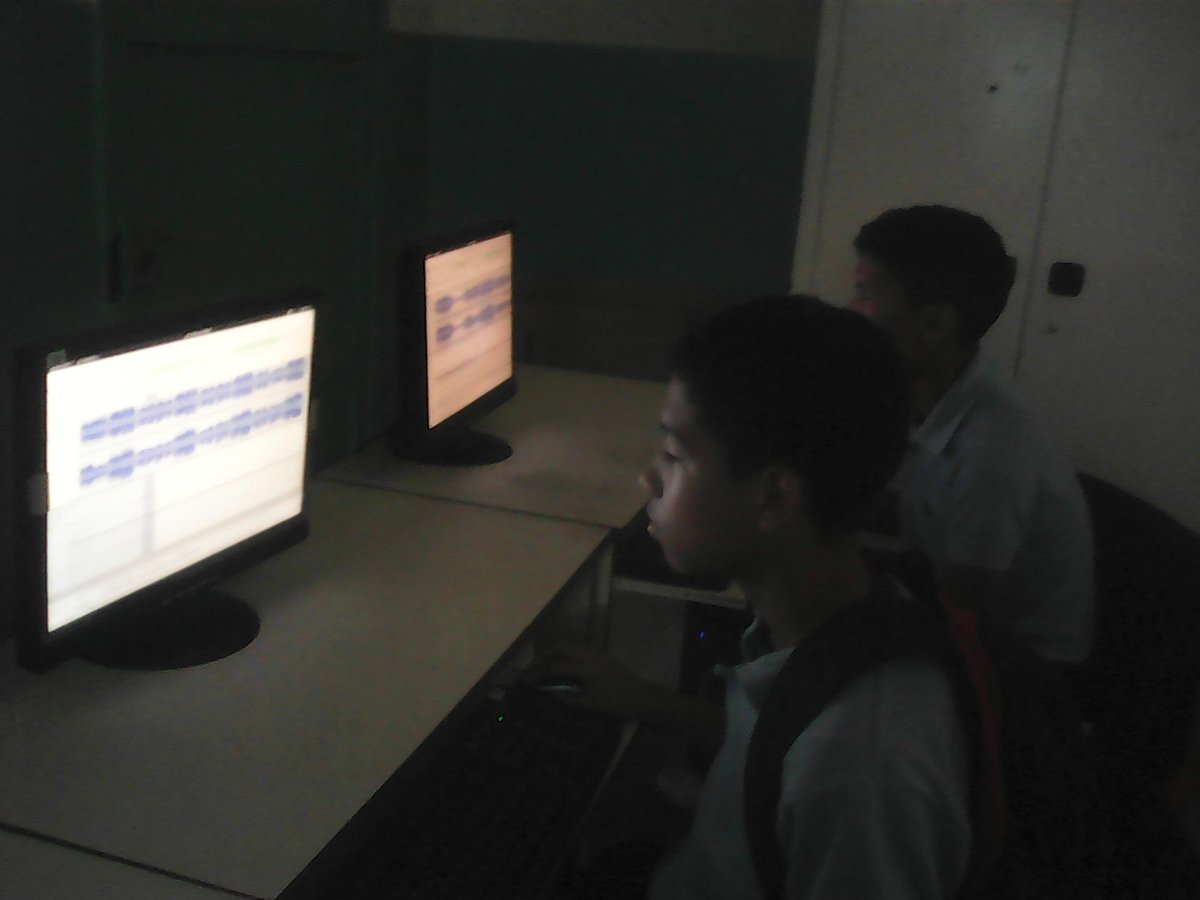 Cbit_Fragachan's tweet photo. Clase de Audacity a los Estudiantes del Grupo de Creación, Recreación y Producción de Informática en el CBIT Narciso Fragachan - Anaco @Fundabit @FundabitPrensa @SalaAnzoategui @vane_prieto https://t.co/ZireWxOZPl
