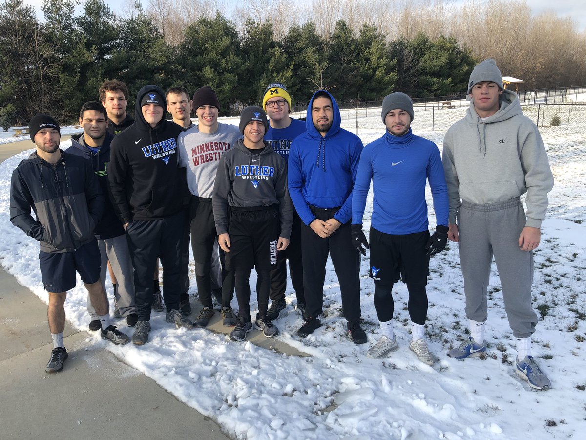 LutherWrestling's tweet photo. Ready for our #TurkeyDayTrot in Decorah before our Thanksgiving meal for the guys staying in town for Thanksgiving! Watch your feed for the videos of all our guys running back home soon to come.  #TLAN https://t.co/7AgXbLXGTS