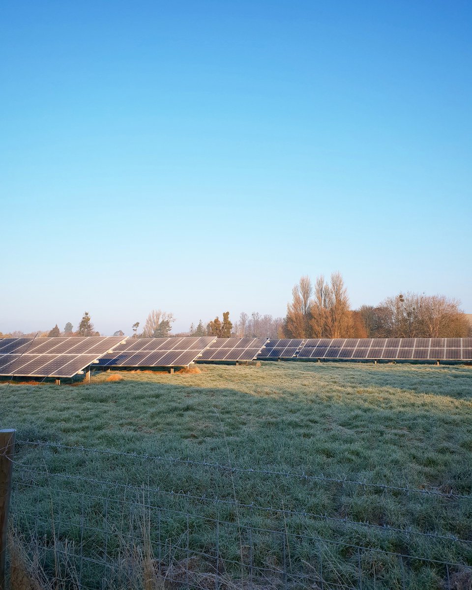 EcoservGroup's tweet photo. A #beautiful blue sky over the frosted @howberypark solar panels this morning #winterishere #winter #britain #frost #sunshine #bluesky #nature #environment #ecocleen #cleaning #solar #energy #sustainable #countryside #howberypark #business https://t.co/nqpO503VjK