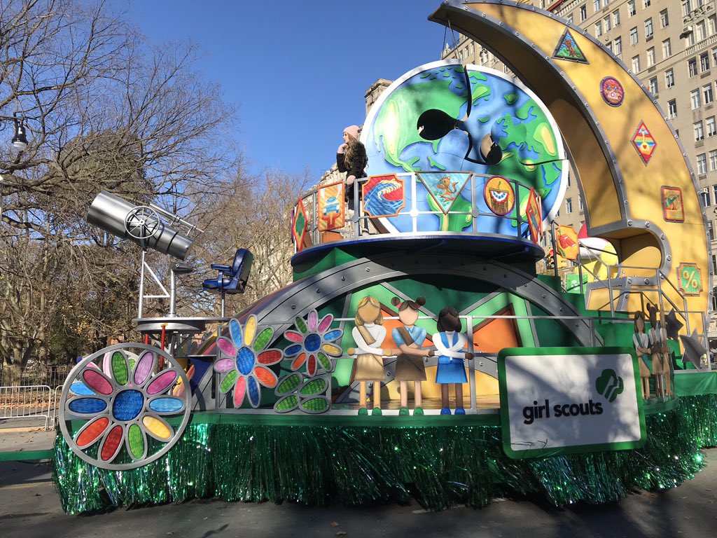 girlscouts tweet picture