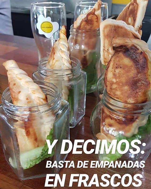 🔥 #EmpanadaLibre 🔥 ¡Decile NO a la empanada en frasco!

#SoyAntigourmet 🖤🍳