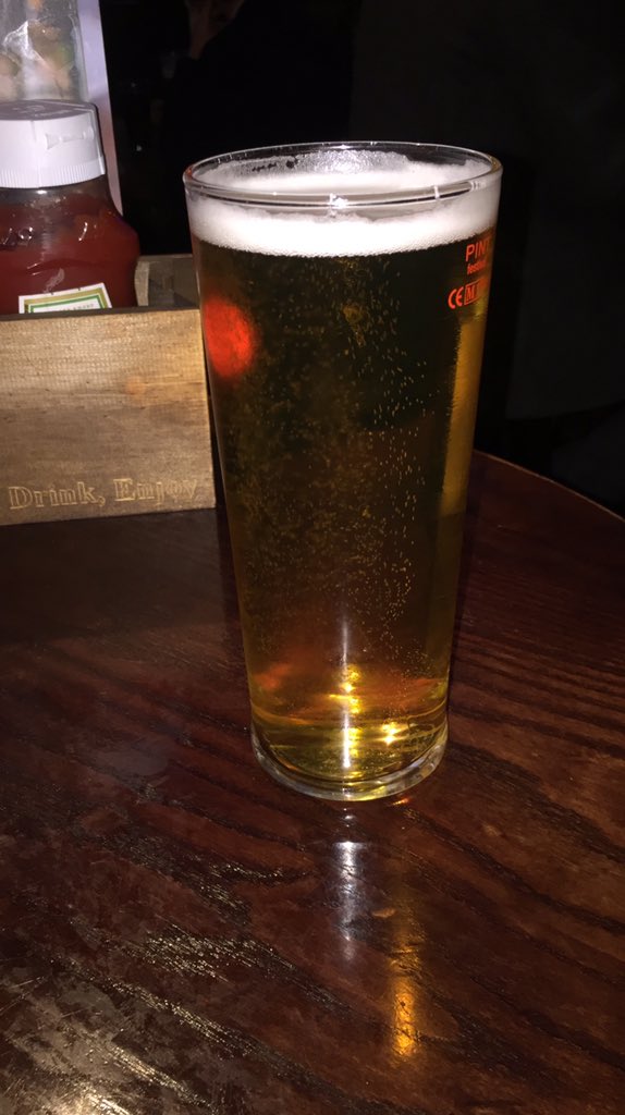 Mick_Birchall's tweet photo. No ban!! See ya in Paris 💃🏻💃🏻💃🏻 https://t.co/3P2zJb2WSv