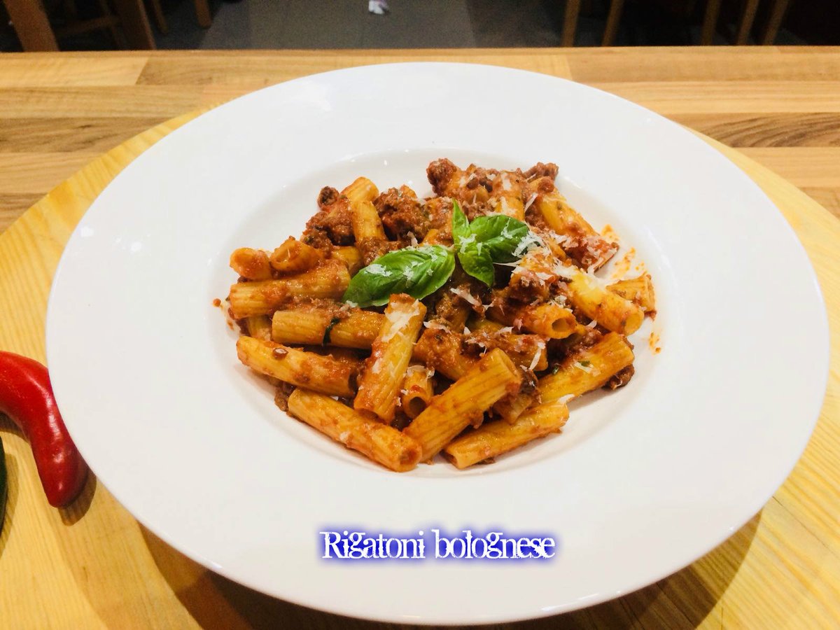 TuscanyReading's tweet photo. From now on, every Thursday, any pasta + drink £10.
#Tuscany #pasta #italian #yummy #pizza #Reading https://t.co/8WdS4vlPCy