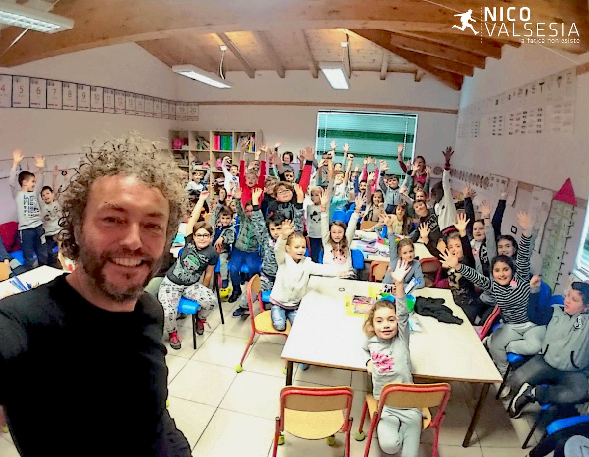 TheNicoValsesia's tweet photo. E’ sempre bellissimo far sognare i #bambini 😃!
📍 #Scuola Elementare di #Pogno
#LaFaticaNonEsiste #NicoValsesia https://t.co/c1x92bJOos