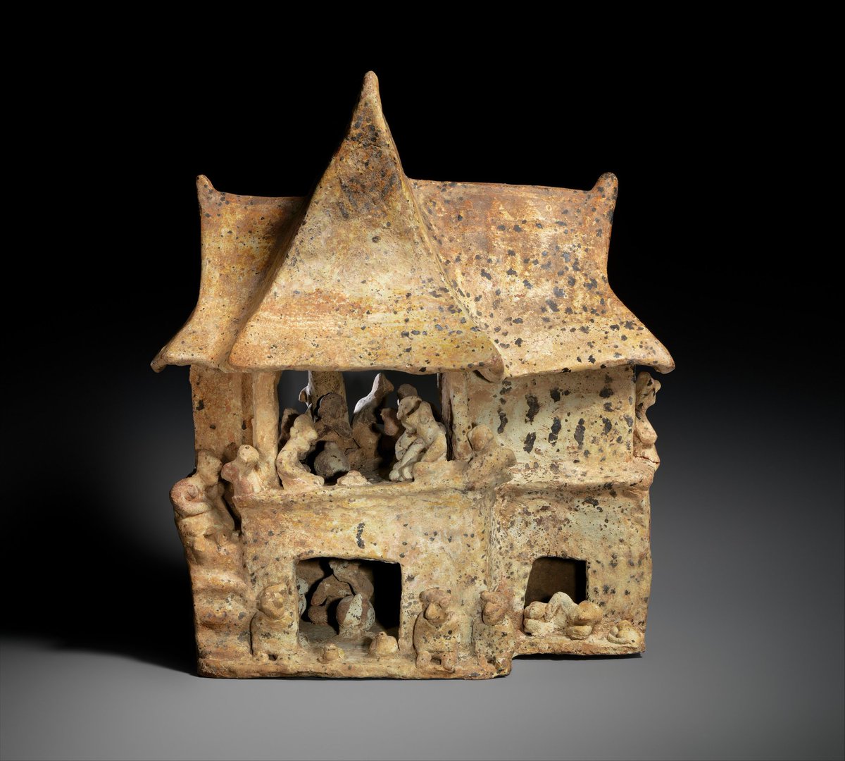 James_A_Doyle's tweet photo. Feasting was a vital part of community life in the ancient Americas for thousands of years. Some works of art depict such scenes of family gatherings.
See more architectural models from the @metmuseum exhibition #DesignForEternity:
https://t.co/WxWvKXxNU4 https://t.co/Ty2AgsyNpX