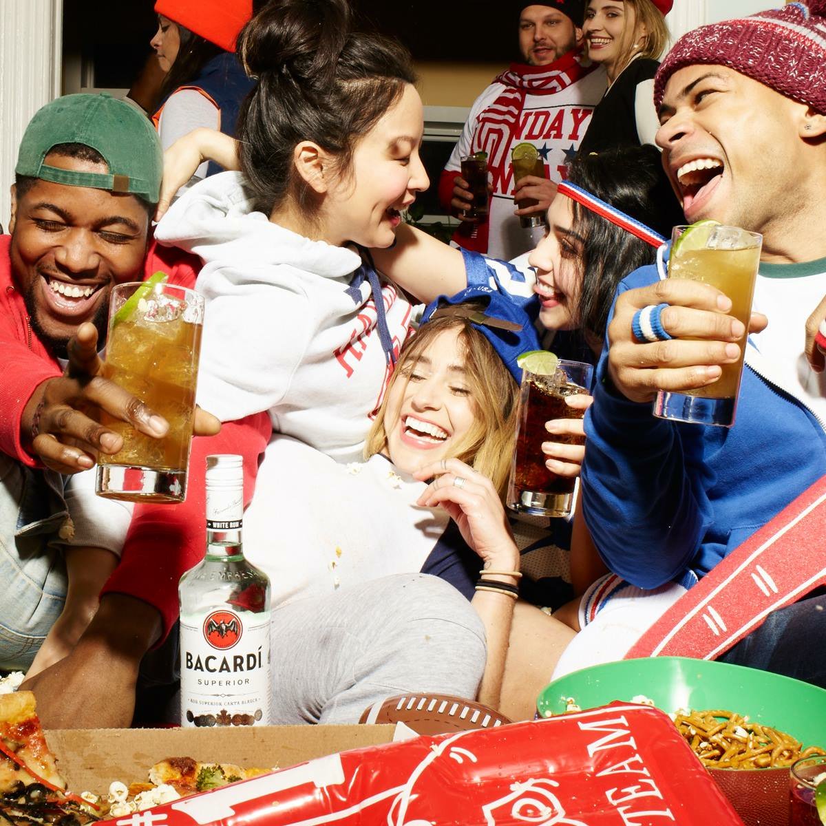 Clear eyes, full stomachs, can't lose 👊 Just make sure to leave room for a @bacardi 🍸 while you're cheering on the @atlantafalcons this #thanksgiving