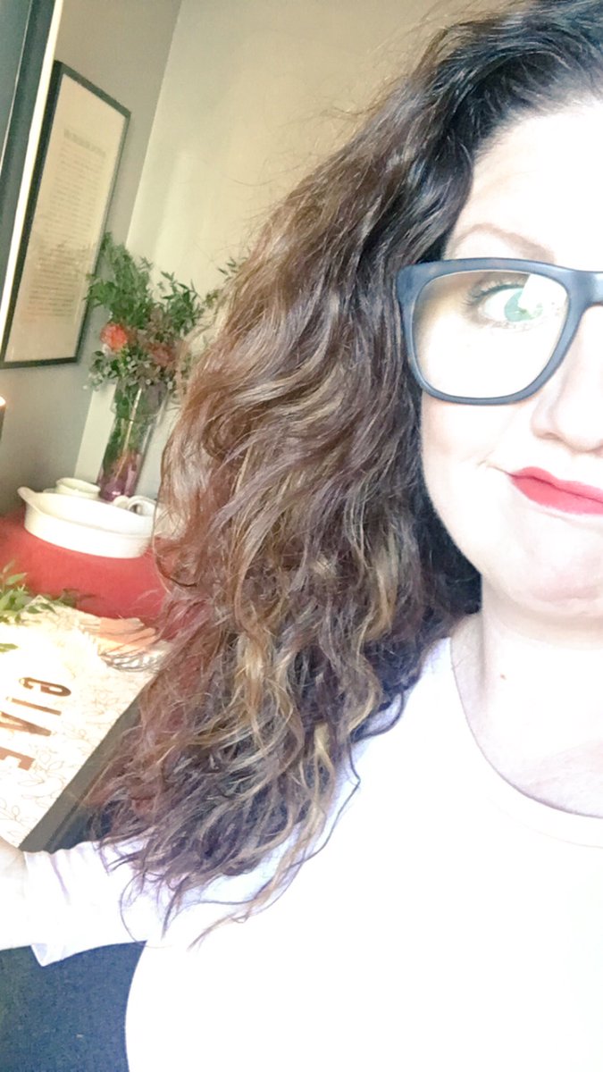 ladesu's tweet image. Unfurled my hair from the wet nest I slumbered in and I'm not gonna lie. It looks fucking awesome. #BigHairBigDay #NotAPerm