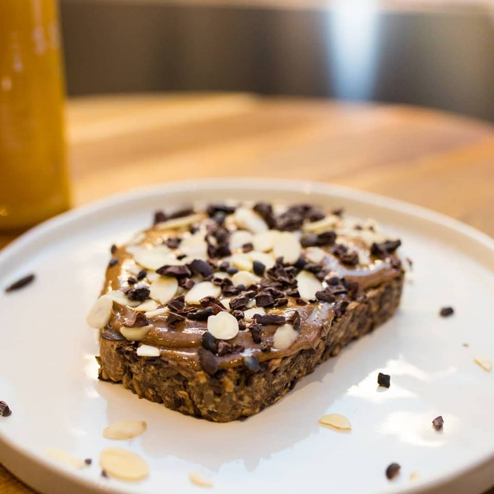 press_london's tweet image. Come in store and try our delicious vegan protein bread 😋 ❤️ Here it is topped with almond butter, cacao nibs and almond flakes 🍫 #PRESS #ProteinBread #PlantBased