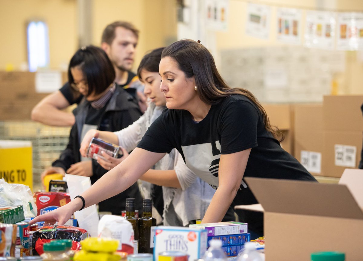 WZMHarchitects's tweet photo. Last week WZMH was proud to join @DailyBreadTO's semi-annual Food Sort Challenge. Together, the 14 teams raised funds and sorted 42,000 lbs. of food for neighbours in need. We look forward to participating again next year! #volunteering #torontofoodbank #wzmh https://t.co/OQnRpzf4DN