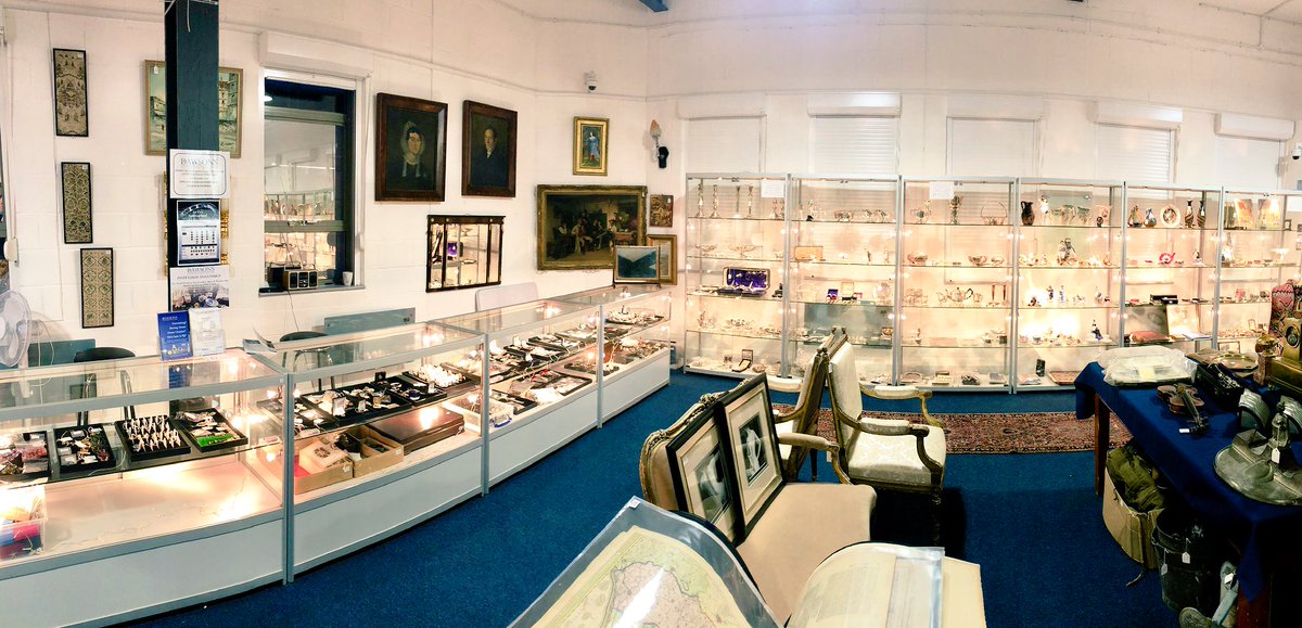 Looking forward to filming <a href="/BBCBargainHunt/">Bargain Hunt</a> at our sale this Saturday with Charlie Ross, <a href="/DavidHarperTV/">David Harper Antiques | Trade Secrets!</a> and @afrojunkman We’re all set up, should be a busy one! <a href="/DawsonsAuctions/">Dawsons Auctioneers</a>