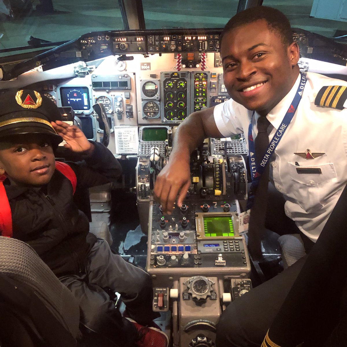 876pilot's tweet image. Truth is this was me 20 years ago. This was exactly how my dream of becoming a pilot began. Last night I had the honor of flying Christopher home. He was so excited to visit the flightdeck! I live for moments like this and hope to have him in the seat beside me again in 20 years!