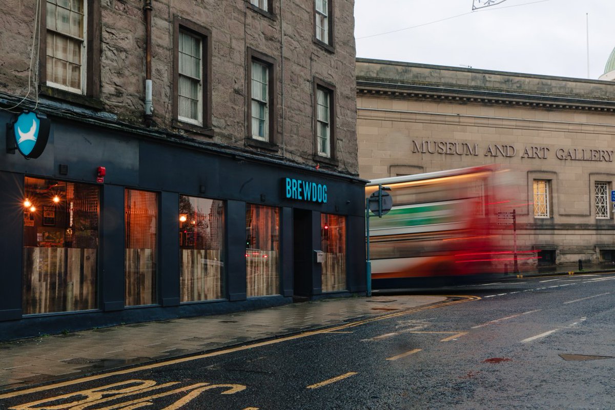 People of Perth and Perthshire!

<a href="/BrewDogBarPerth/">BrewDog Perth</a> opens 12pm tomorrow!

Here's a peek inside >>

bit.ly/BrewDogPerth