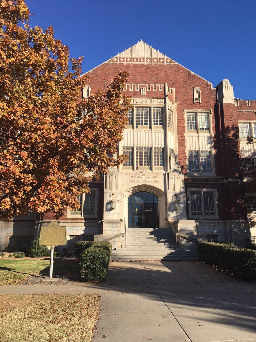 OUPriceCollege's tweet photo. Happy Thanksgiving from all of us at Price College! https://t.co/rOuwLSaL0m