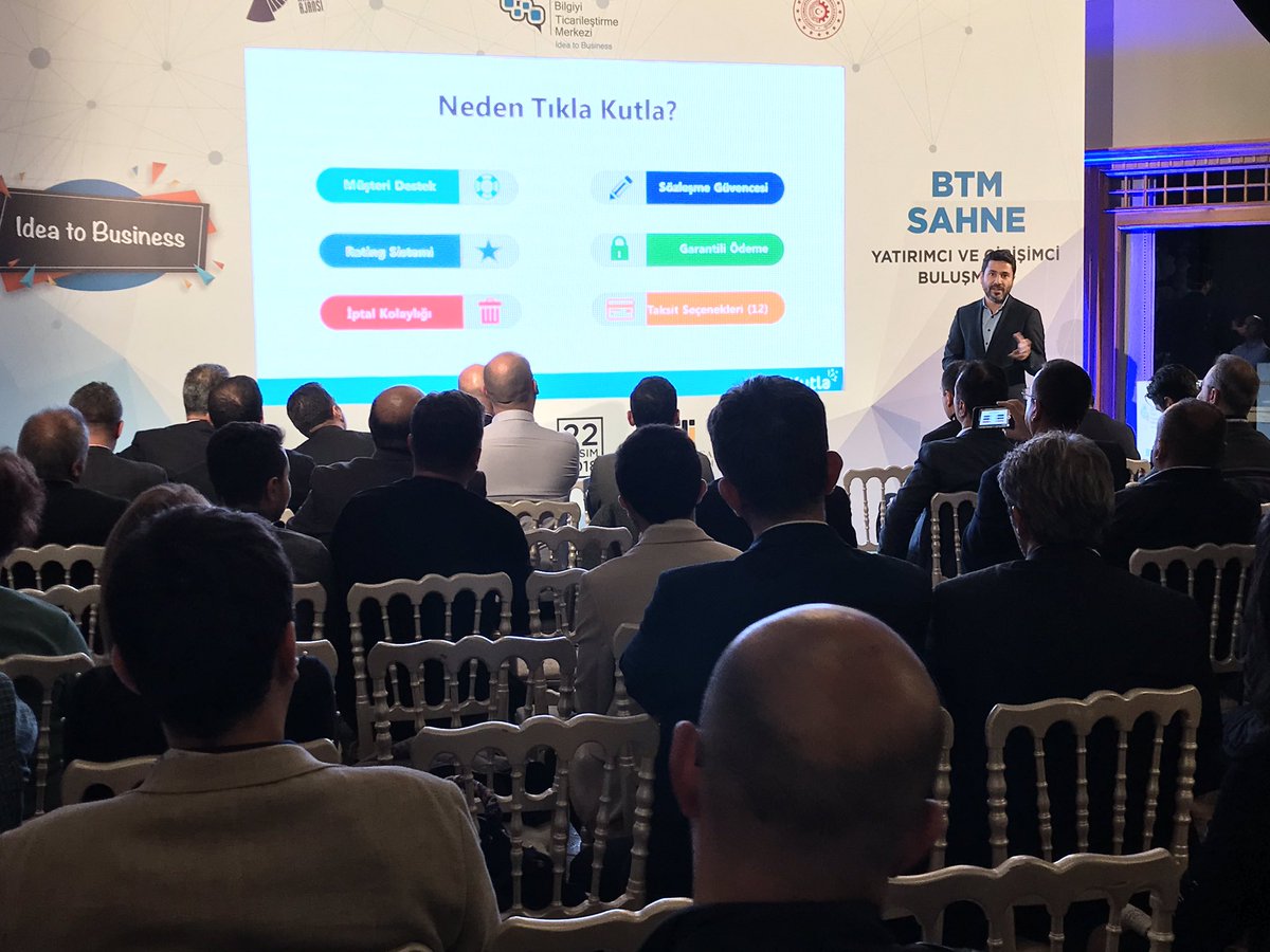 btmsahne's tweet photo. Organize edecekleri etkinliklerle ilgili hizmet almak isteyenlerle bu konuda hizmet sağlayan tedarikçileri buluşturan online pazar yeri platformu @TiklaKutla projesiyle Murat Tepe sahnede. #btmsahne https://t.co/SuZH3wRSwT