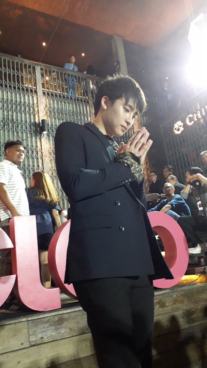 K230547's tweet image. 201161. งาน dnd ทองหล่อ ถ่ายรูปคนอื่นไม่ชัด แต่พอถ่ายรูปพี่มีน ชัดทุกรูปก็ไม่เข้าใจ คงจะเบอร์ว่ารักแถบ แบบว่ารักเธอ💙💚
#troopfammeet 
#Troopfammeet 
#2with 
#m34nismind
#มีนแปลน 
#ติณณ์แคน 
#ผู้ชายคนที่101 
#LBCforever 
#Lovebychanceseries 
#บังเอิญรักเดอะซีรีส์ 
@m34nismind