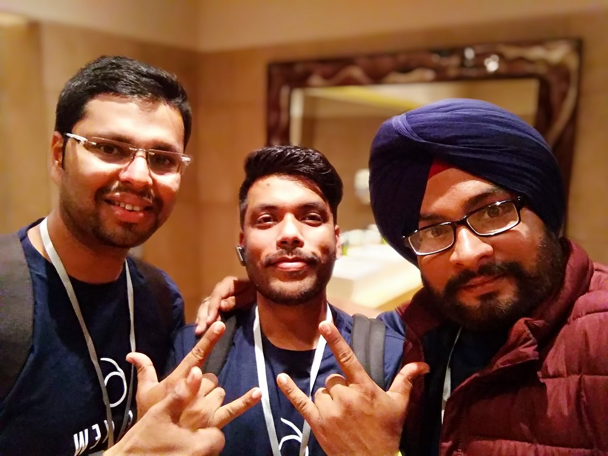 XFCChandigarh's tweet photo. MI fans from #TheCityBeautiful Enjoying the Rise of the New Note @XiaomiIndia @RedmiIndia #RedmiNote6Pro, the Successor and the King of Camera #redminotelegacy https://t.co/6srxDCAuWP