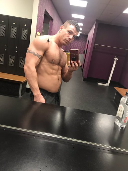 Woof https://t.co/JDKho2JzfA<a href="/tag/mexico"class="tags"><span>#mexico</span></a><a href="/tag/lucasentertainment"class="tags"><span>#lucasentertainment</span></a><a href="/tag/lucasmen"class="tags"><span>#lucasmen</span></a>