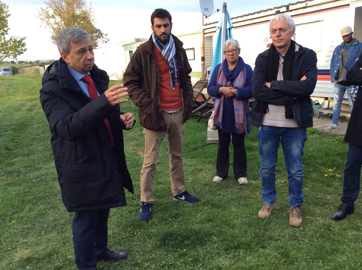 PrefetOccitanie's tweet photo. #Emmaüs de #LabarthesurLèze, @PrefetOccitanie rencontre et échange avec les #compagnons et les responsables de cette communauté de vie rattachée à @Emmaus_Toulouse #HauteGaronne #ddcs31 cc @emmaus_france https://t.co/UdjKzTXjC0