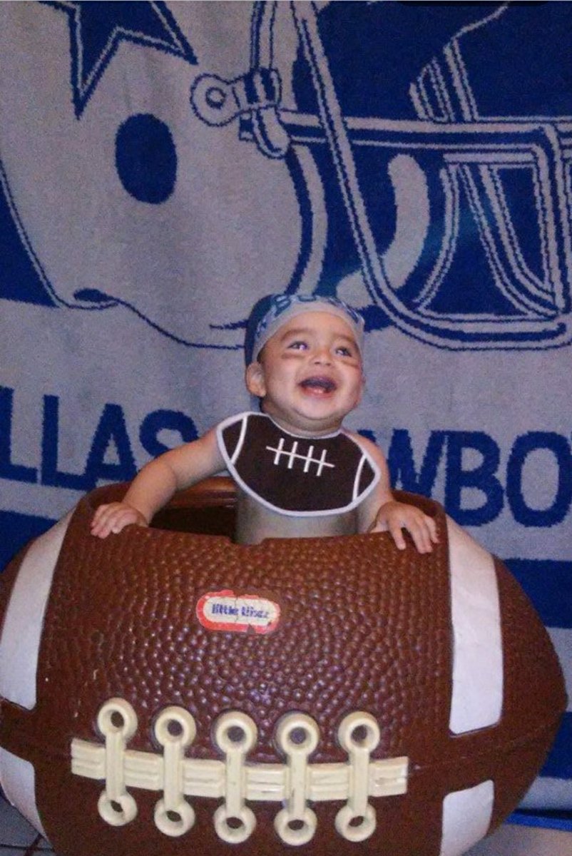HctorGustavoAl1's tweet photo. #nfltd
Vamos Vaqueros... https://t.co/5pwbPxaTZi