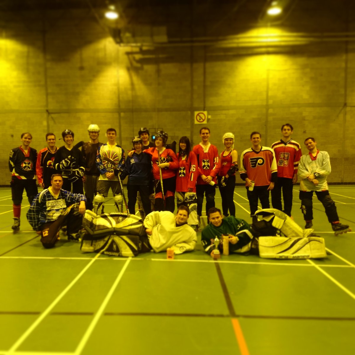 cupcakelassie's tweet photo. Squad goals 🥅 🏒 https://t.co/14lkVWjaJq