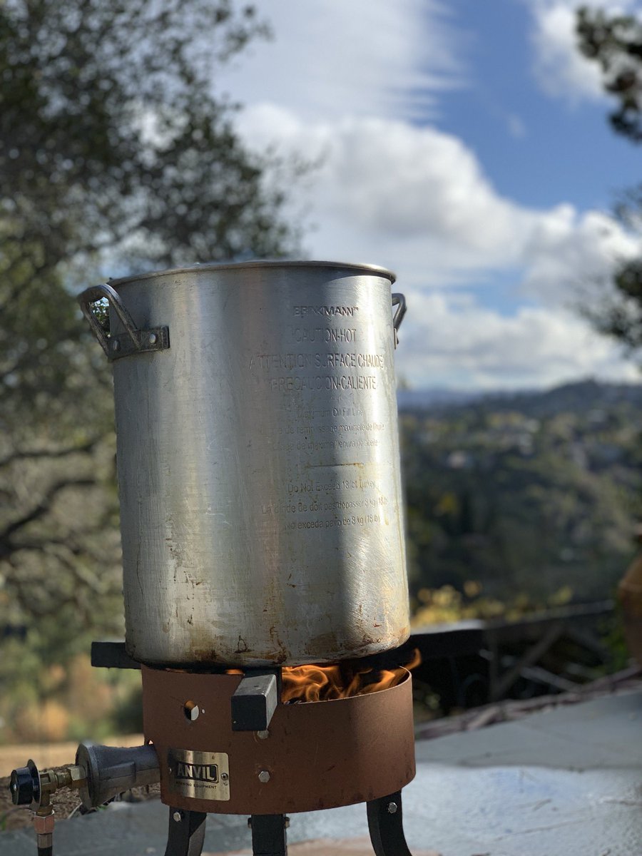 mike_hedlund's tweet photo. If y’all don’t hear from me tonight, then the deep frying of the turkey went pear shaped. 👍👍 #pool #hose #fireextinguisher #safetyfirst #rwcfd https://t.co/EMhDw4cUZJ