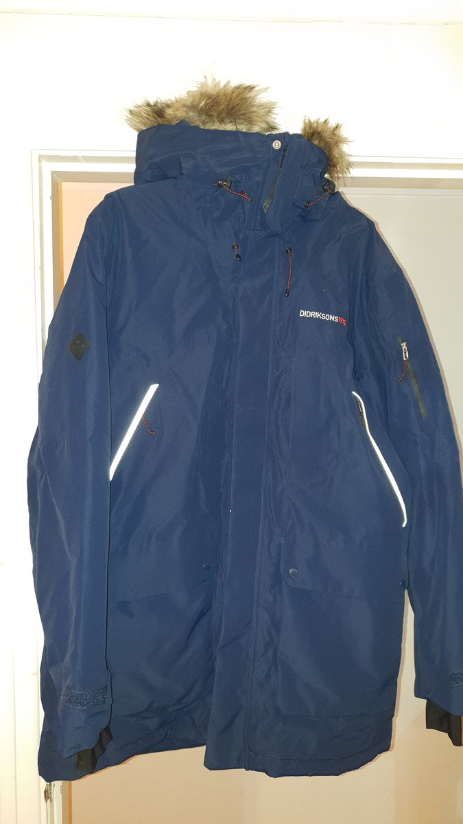 HikeMountTrail's tweet photo. Hey all. I have a Didrikson Marcel Jacket (XXL), Brand New (no tags) for sale. Retails at £249 or thereabouts. Anyone interested DM me. Selling for £150.00 free delivery 
Also a Rab Kinetic Plus XL brand new (no tags) £110, and Didrikson Tropos XXL (with tags), £70. DM me. https://t.co/nCIrQCJ6Ap