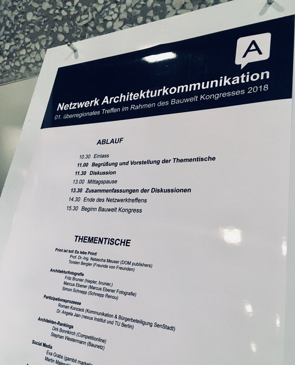 Erstes überregionales Netzwerktreffen Architekturkommunikation im Rahmen des Bauwelt-Kongresses in Berlin! Unter großer Teilnahme wurden Themen wie ‚Print vs Digital‘ oder die Bedeutung von Architektenrankings diskutiert. 
#architekturkommunikation #netzwerk #bauweltkongress