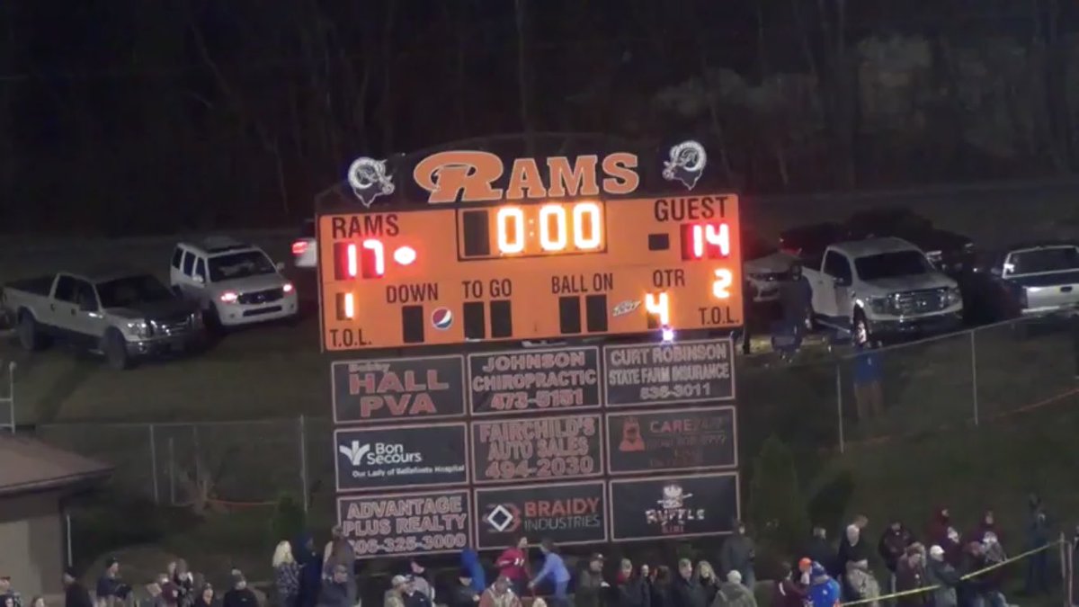 JCBearcat21's tweet photo. @PikevilleHSFB This one still hurts, Jake’s last game! #BeatRaceland #AddToTheWall #RedsRevenge #Drivefor5 https://t.co/Xs371JiKBE