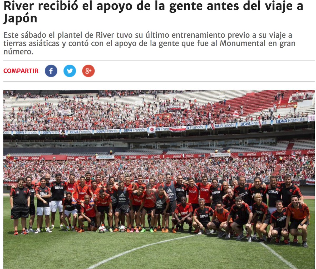 la12tuittera's tweet photo. Así fue despedido riBer cuando fue a Japón.

Así despiden al plantel de Boca los hinchas antes de una FINAL por #CopaLibertadores. 
50mil adentro, miles afuera del Templo.

#EstoEsBoca EL ÚNICO GRANDE💙💛💙👊 https://t.co/6eU1iHOv2i