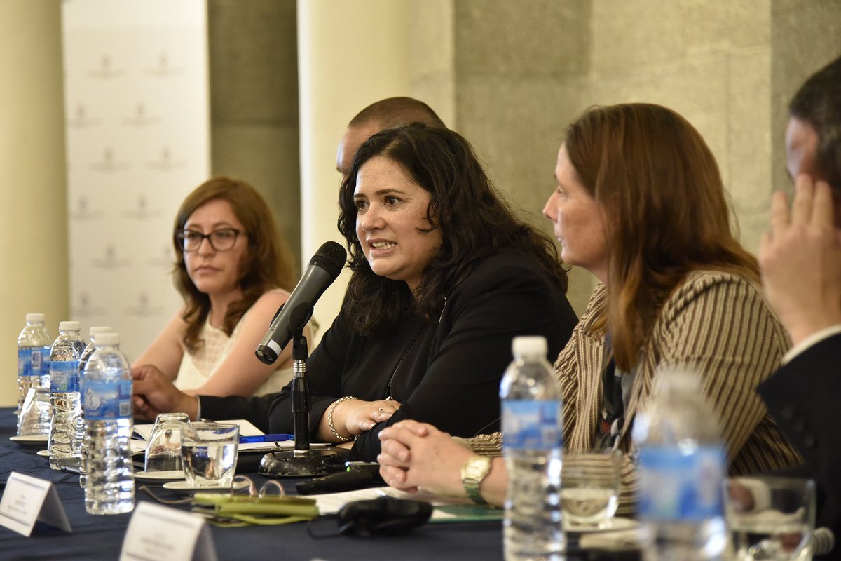 DiputadosAR's tweet image. RELACIONES INTERNACIONALES 🇦🇷🇳🇿 Argentina y Nueva Zelanda afianzan sus vínculos bilaterales. Parlamentarios y referentes de ambos países intercambiaron experiencias respecto a la importancia de la agricultura y el desarrollo productivo + INFO 🔗bit.ly/2r2z5HQ