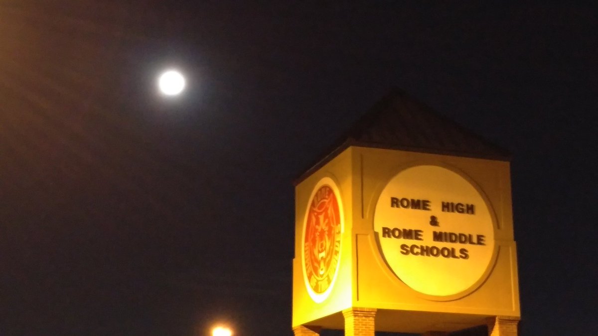 coach_boden's tweet photo. Moon over our practice field this morning. Nothing like getting to practice on Thanksgiving. #wolveshowl #howlyes #Gowolves https://t.co/vasvPlFadQ