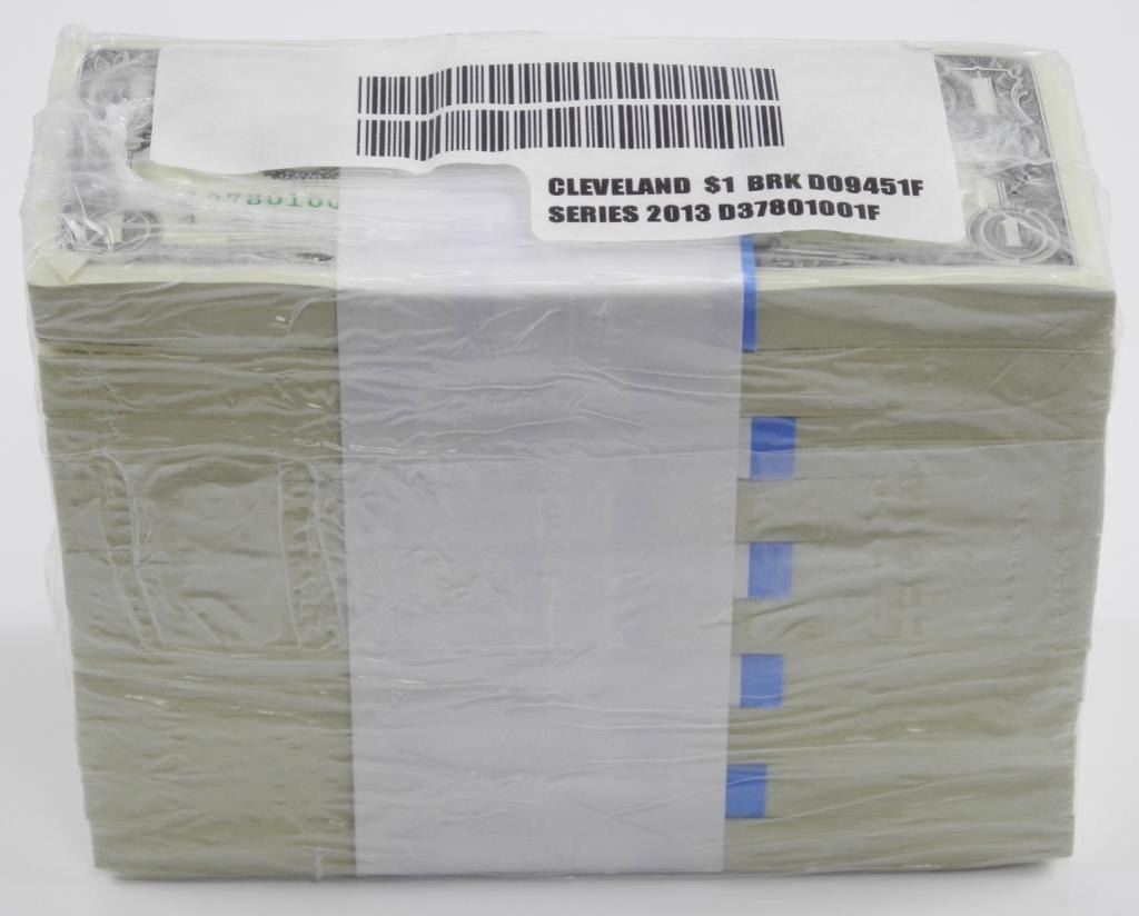 Auction_Network's tweet photo. #BANKNOTES - #BLACKFRIDAY #AUCTION - Original 'BRICK' USA Federal Reserve, 1.00 Notes (10) Bundles x 100 - 1000 Notes in Sequence - Series 2013 Cleveland
https://t.co/593EgiA0Js #BANKNOTE #BANKNOTEAUCTION #CURRENCYAUCTION #PAPERMONEY #ONLINEAUCTION #LIVEAUCTION #AUCTIONSONTARIO https://t.co/q0JUGjt36k